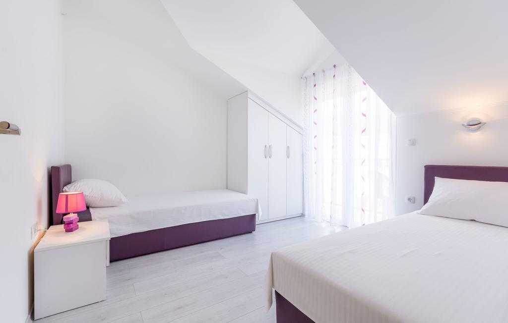 Villa Apartments Kordic Kaštela Chambre photo